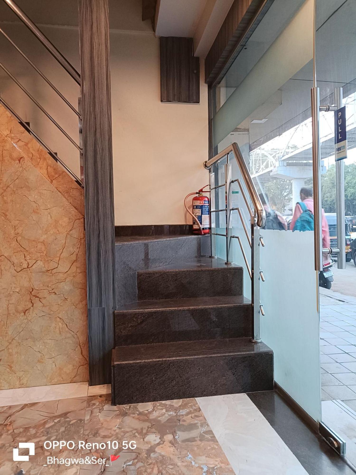 Hotel Time Gold Near Domestics Airport 孟买 外观 照片