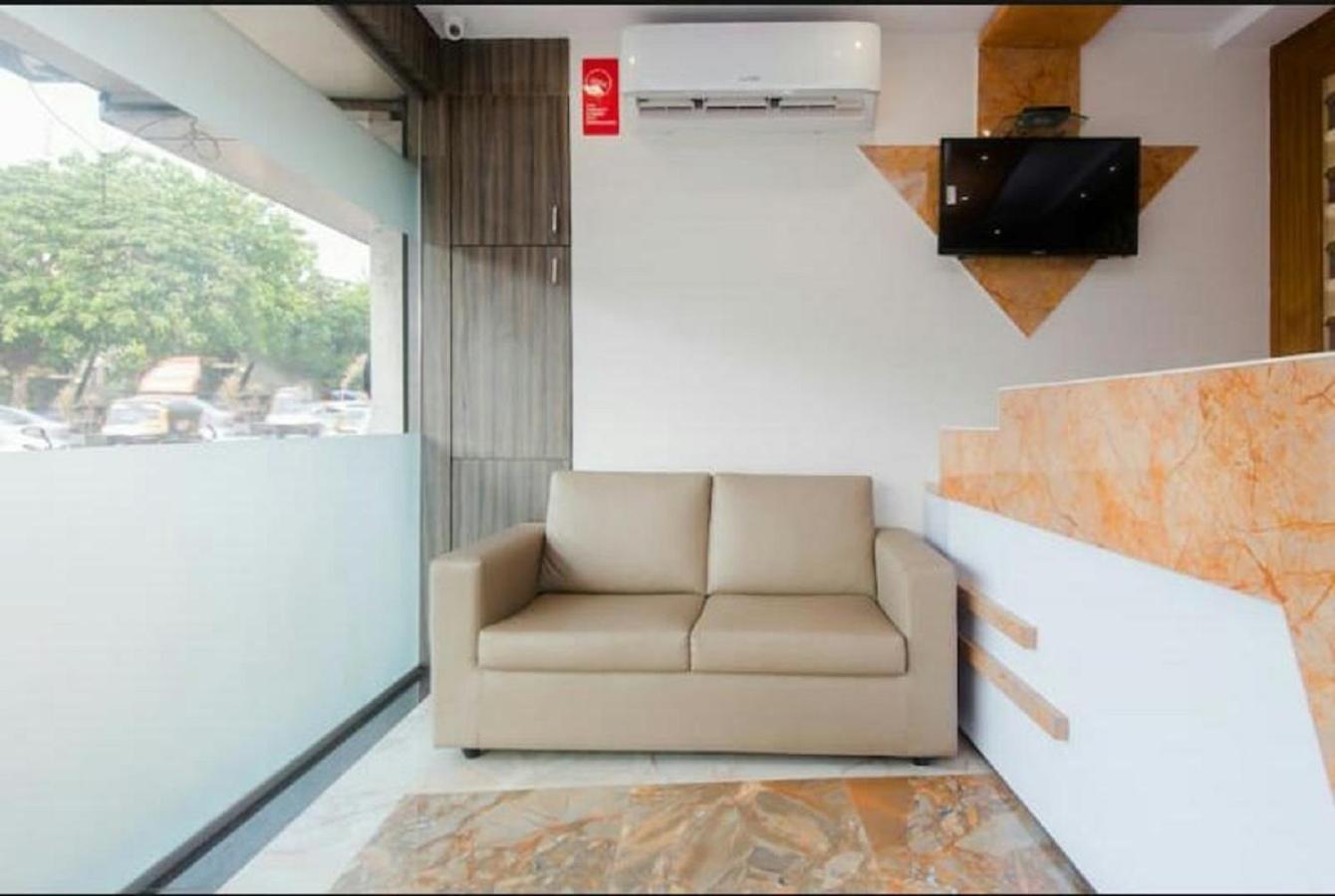 Hotel Time Gold Near Domestics Airport 孟买 外观 照片